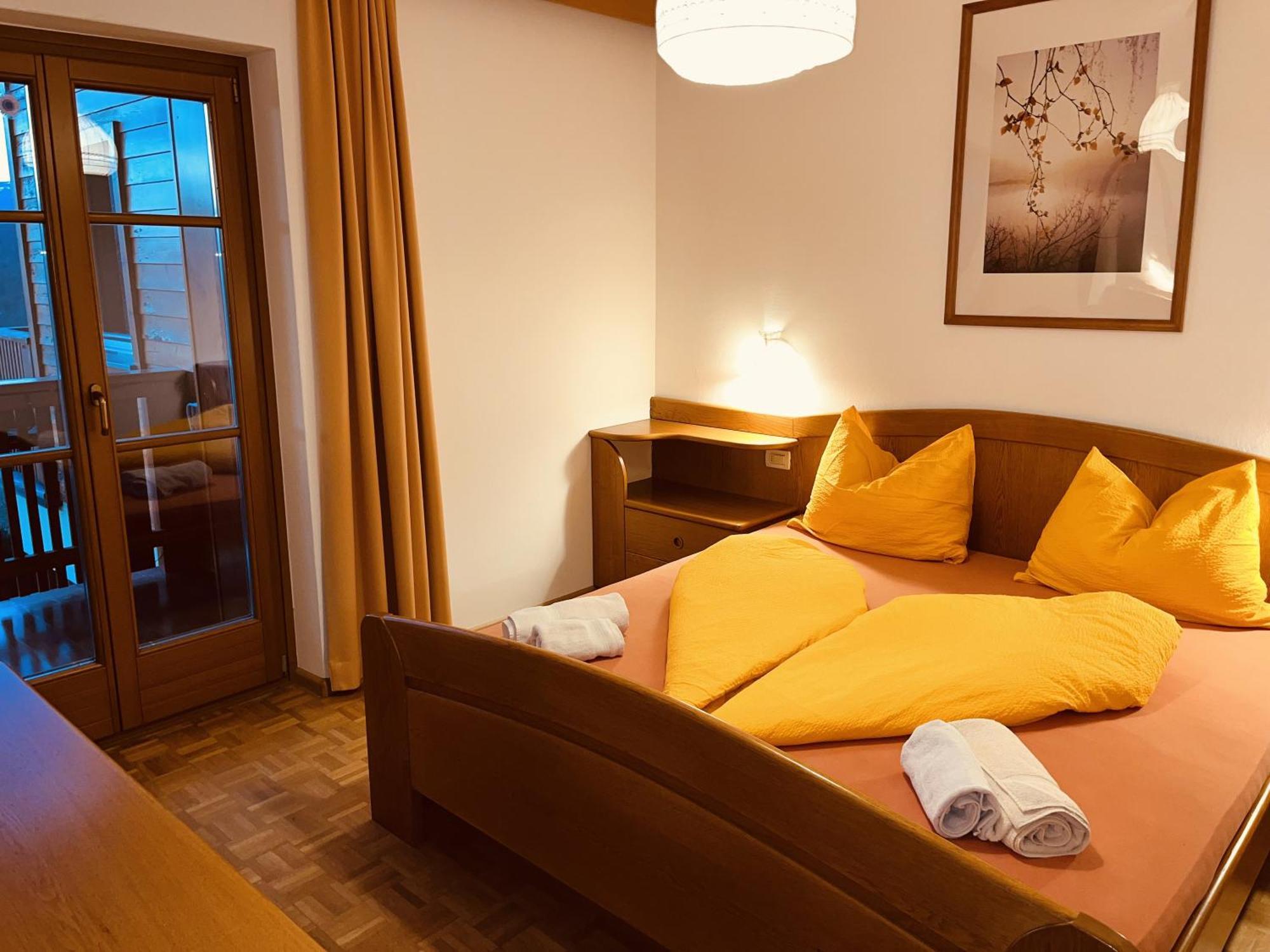Residence Zirmer Wohnung Erde Kastelruth Buitenkant foto